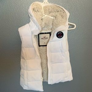 White puffer vest